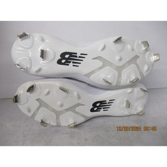 USED  New Balance Men\'s FuelCell 4040 V6 Metal Baseball Shoe, White/Black-SIZE 7 main image 8